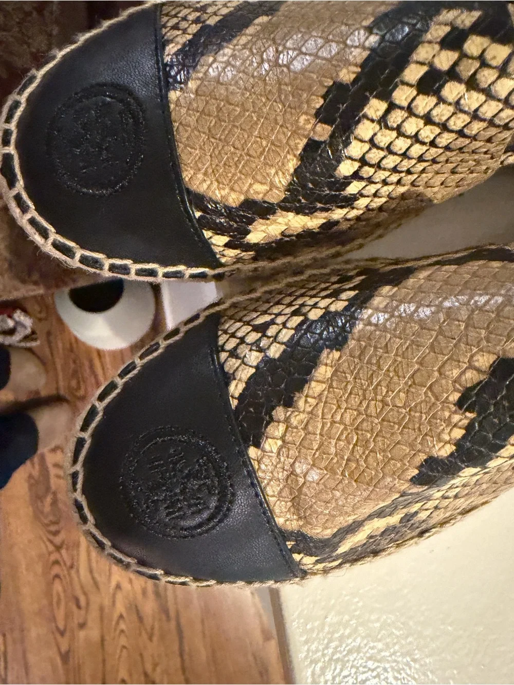 Tory Burch tory burch
